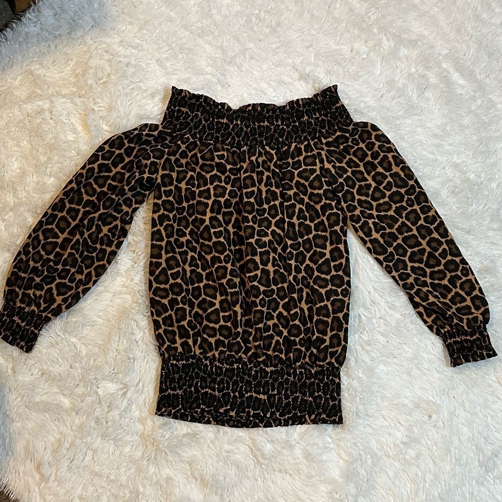 Micheal by Micheal Kors | Off shoulder leopard print blouse | Small - Picture 6 of 11